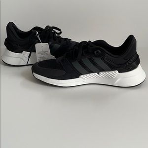 Ⓜ️NWT Men’s Adidas Run 90s, Size 10.5Ⓜ️